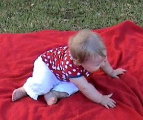 R 11m sit to crawl 2.jpg