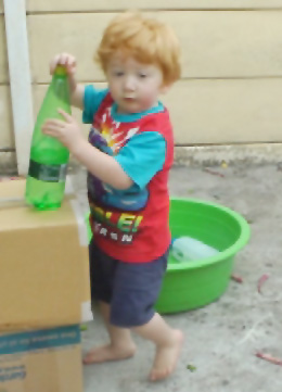 lift-move-heavy-bottle-3.jpg